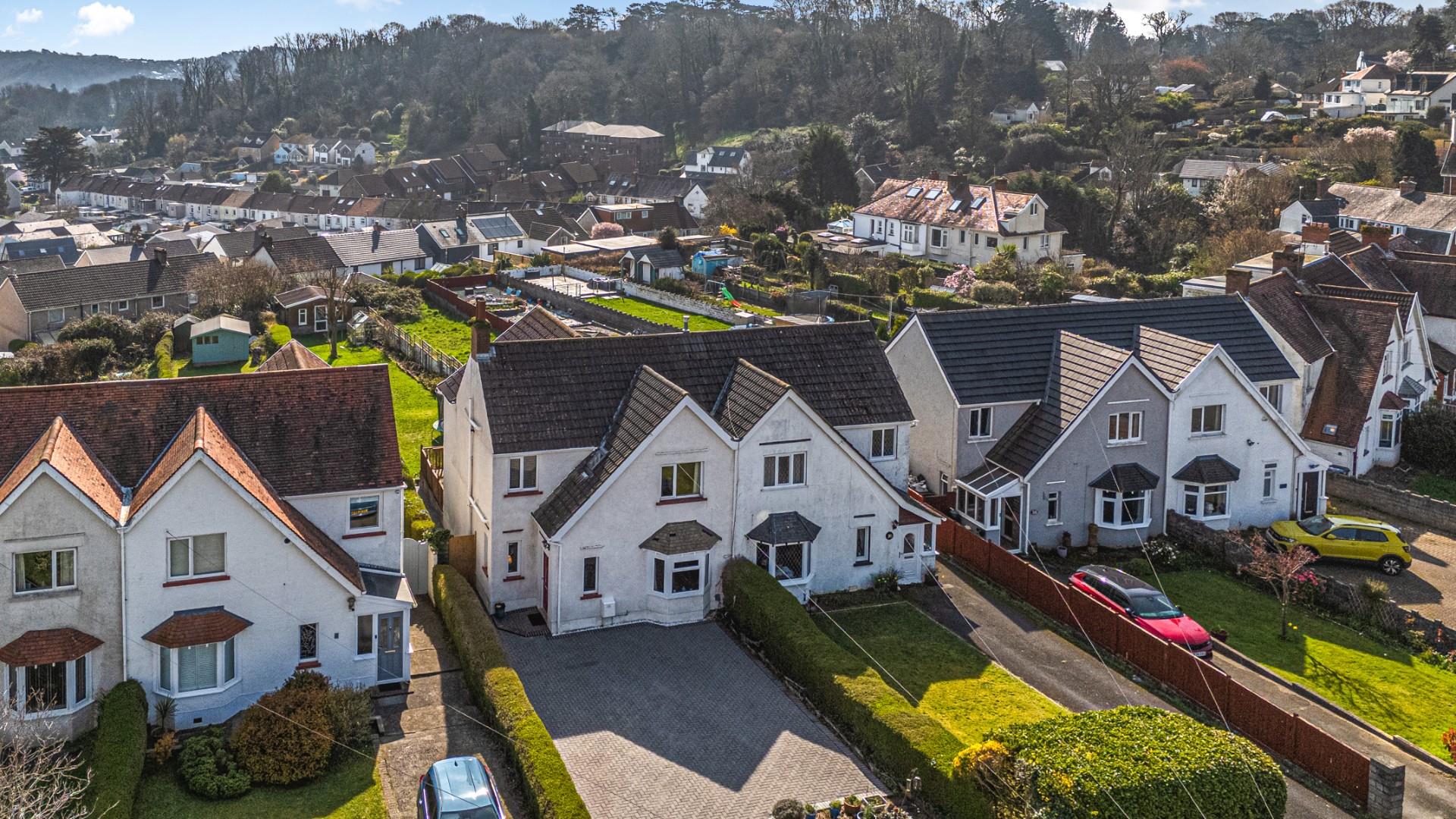 Bellevue Road, West Cross, Swansea, SA3 5QB